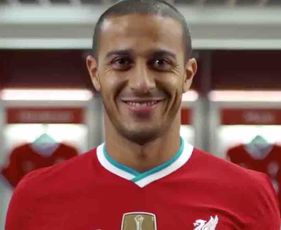 Liverpool sign Thiago Alcantara