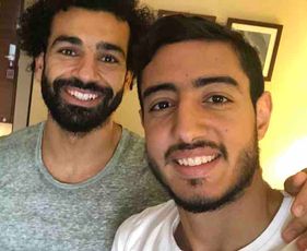 Photo: Mo Salah poses for selfie with Egypt team-mate