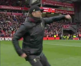 Video and GIF: Jurgen Klopp's hilarious celebration after Liverpool beat Chelsea