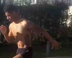 Video: Topless Marcus Rashford training in the sunshine