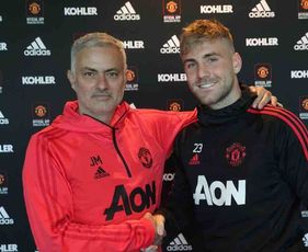 Luke Shaw gifs his reaction to new Man Utd contract