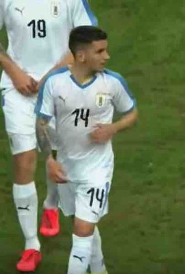 Lucas Torreira helps Uruguay to victory over Uzbekistan