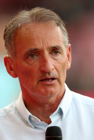 Exclusive interview with Pat Nevin: I fear for Everton this season