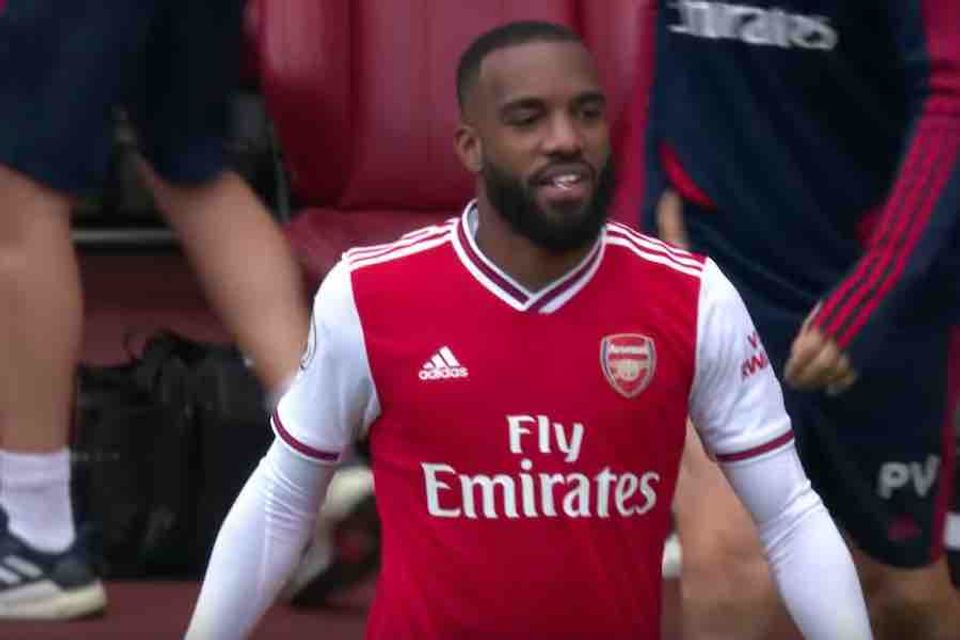 Alexandre Lacazette reacts to injury news