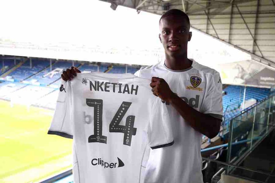 Photo: Arsenal starlet Eddie Nketiah poses in Leeds kit