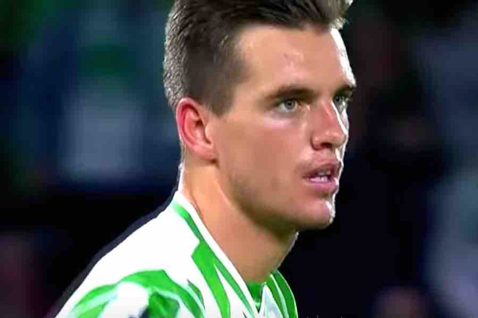Giovani Lo Celso in London to sign for Tottenham