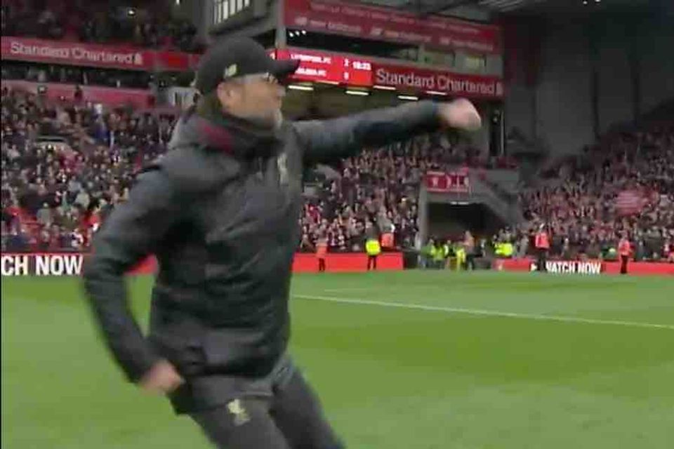 Video and GIF: Jurgen Klopp's hilarious celebration after Liverpool beat Chelsea