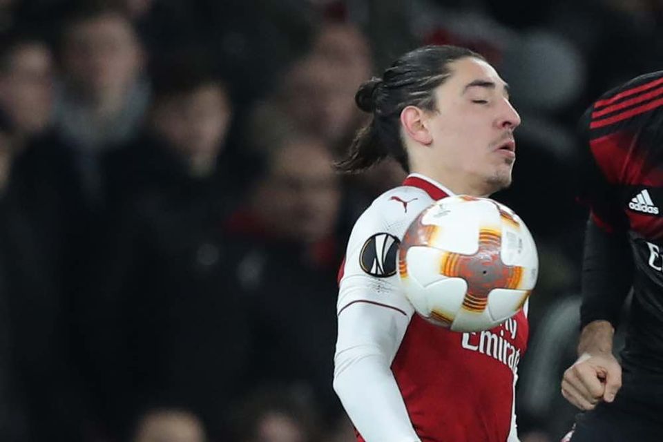 Hector Bellerin linked with summer transfer to Man Utd or Chelsea